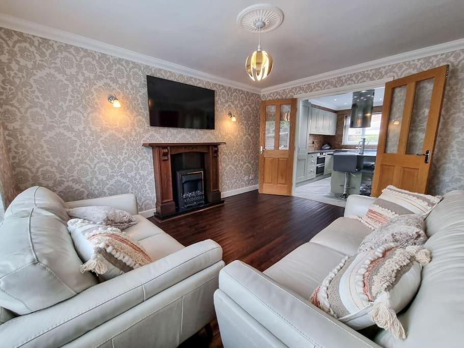 Stunning Family Home Close To The City Centre Манчестер Екстер'єр фото